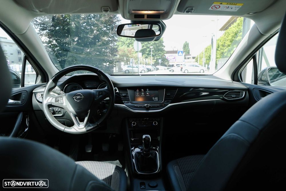 Opel Astra Sports Tourer 1.5 D Design & Tech S/S - 18