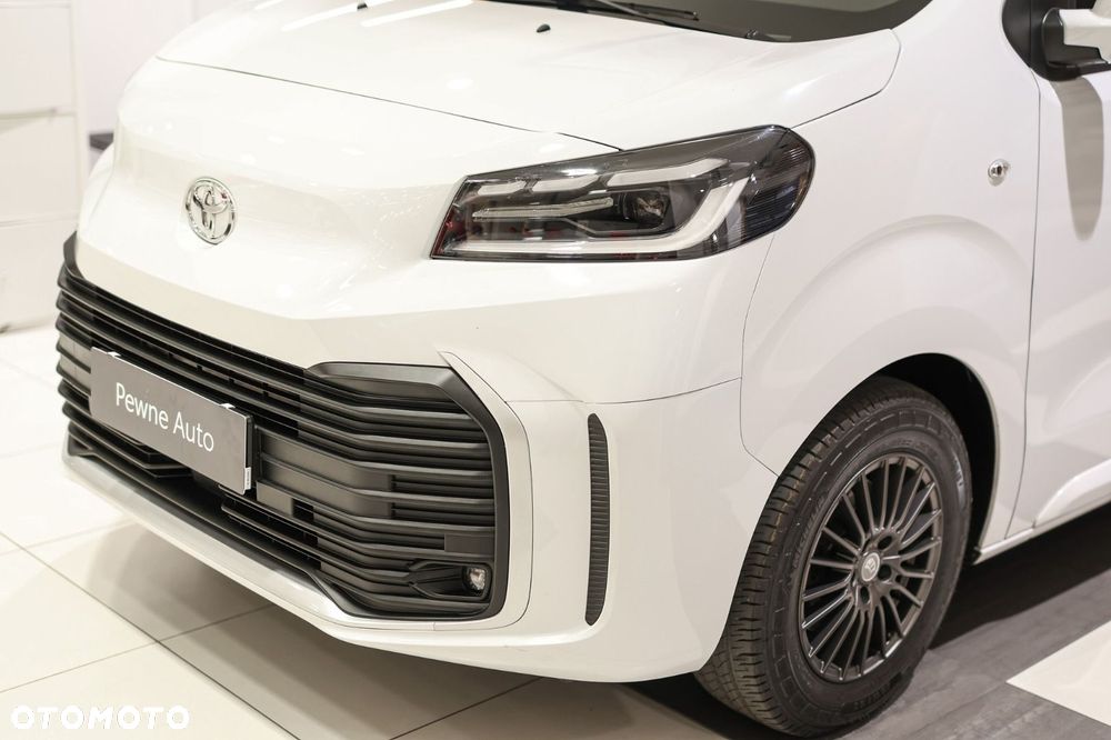 Toyota Proace Verso - 26