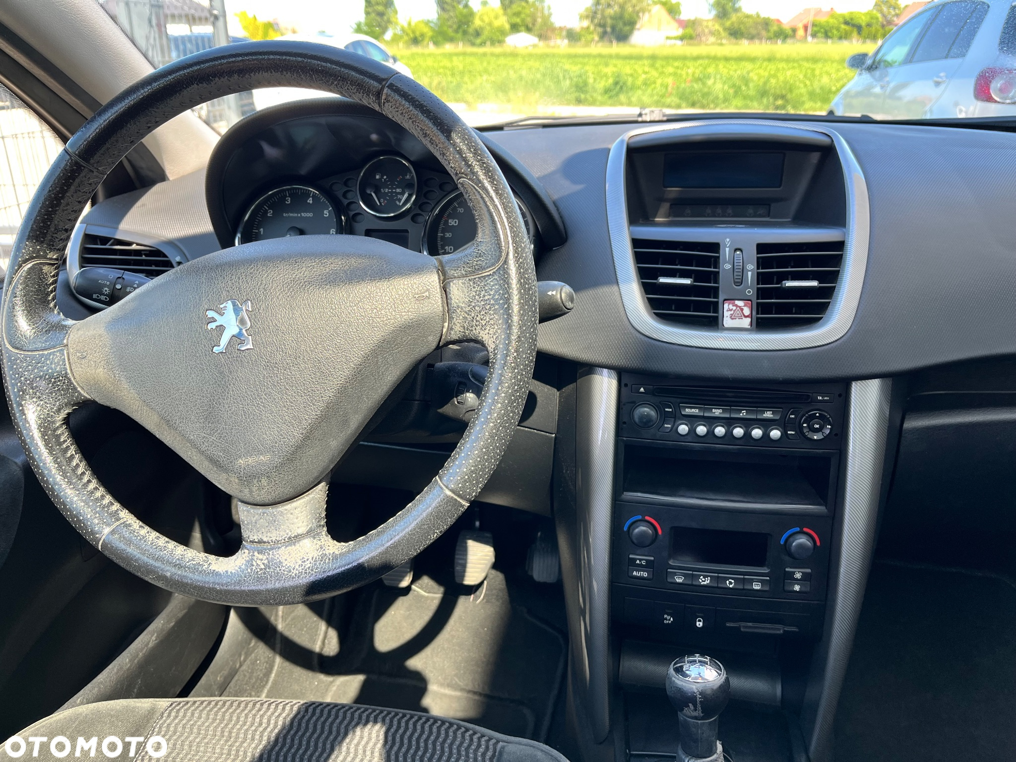 Peugeot 207 110 Sport - 14