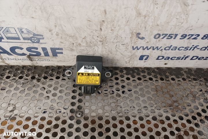 SENZOR AIRBAG - 1745005233 , 8918348010 Toyota RAV4 2  [din 2000 pana  2003] seria - 3