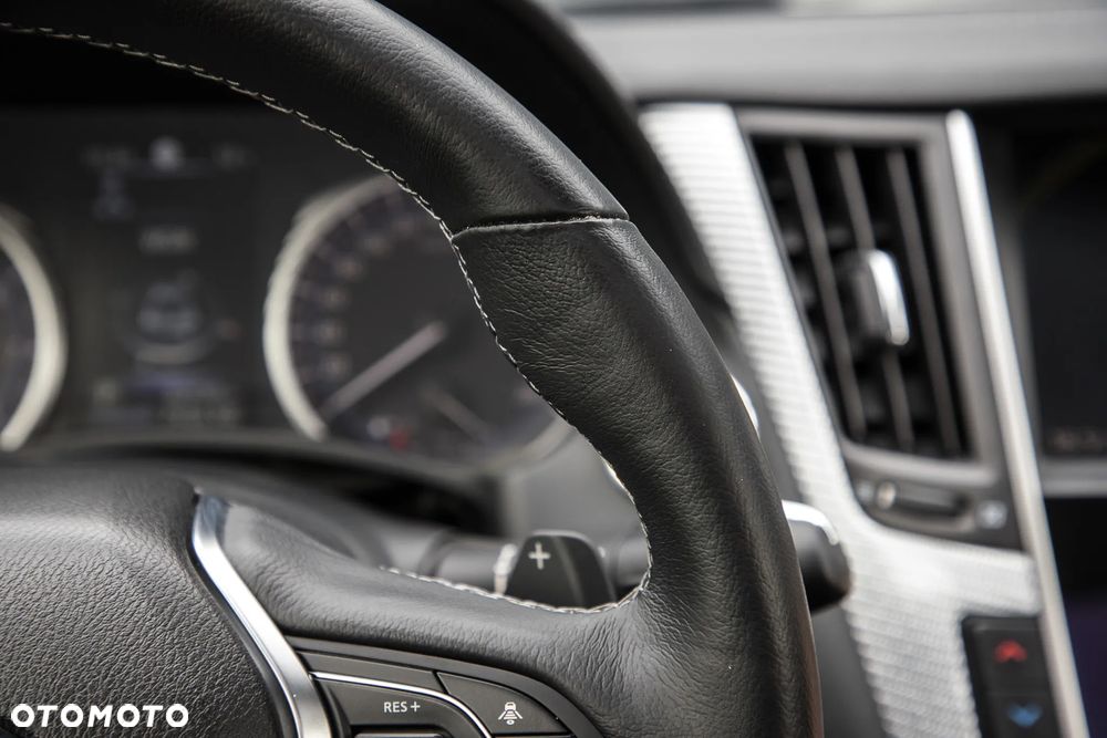 Infiniti Q60 2.0t Sport Tech - 22