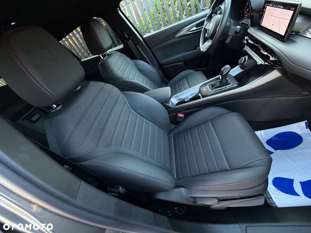 Alfa Romeo Tonale 1.5 T4 GSE mHEV Sprint DCT - 16