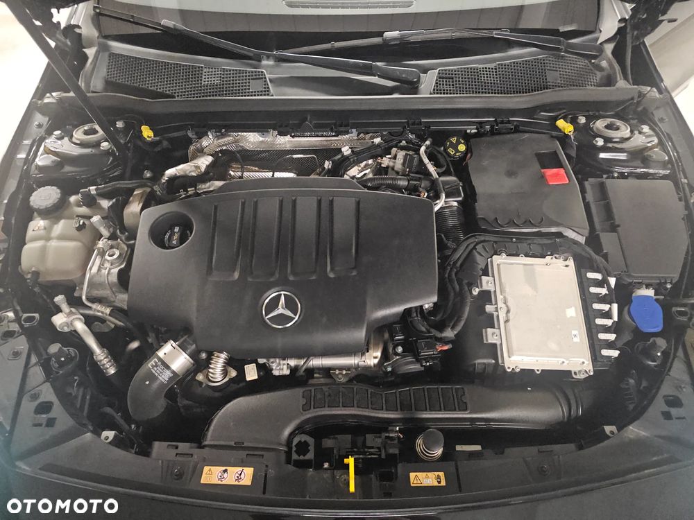 Mercedes-Benz CLA 200 d 8G-DCT Edition Progressive Line - 12