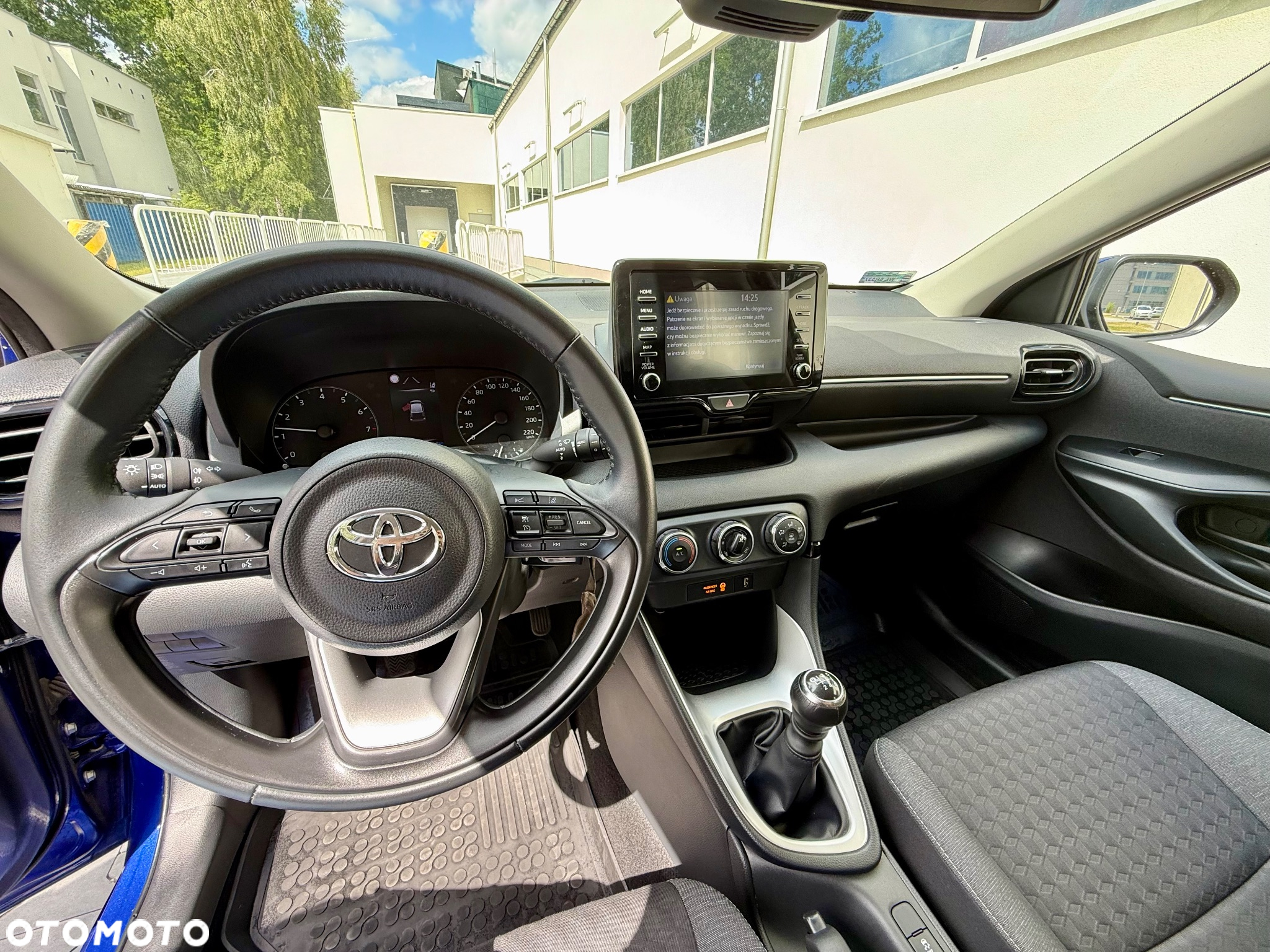 Toyota Yaris 1.5 Comfort - 27