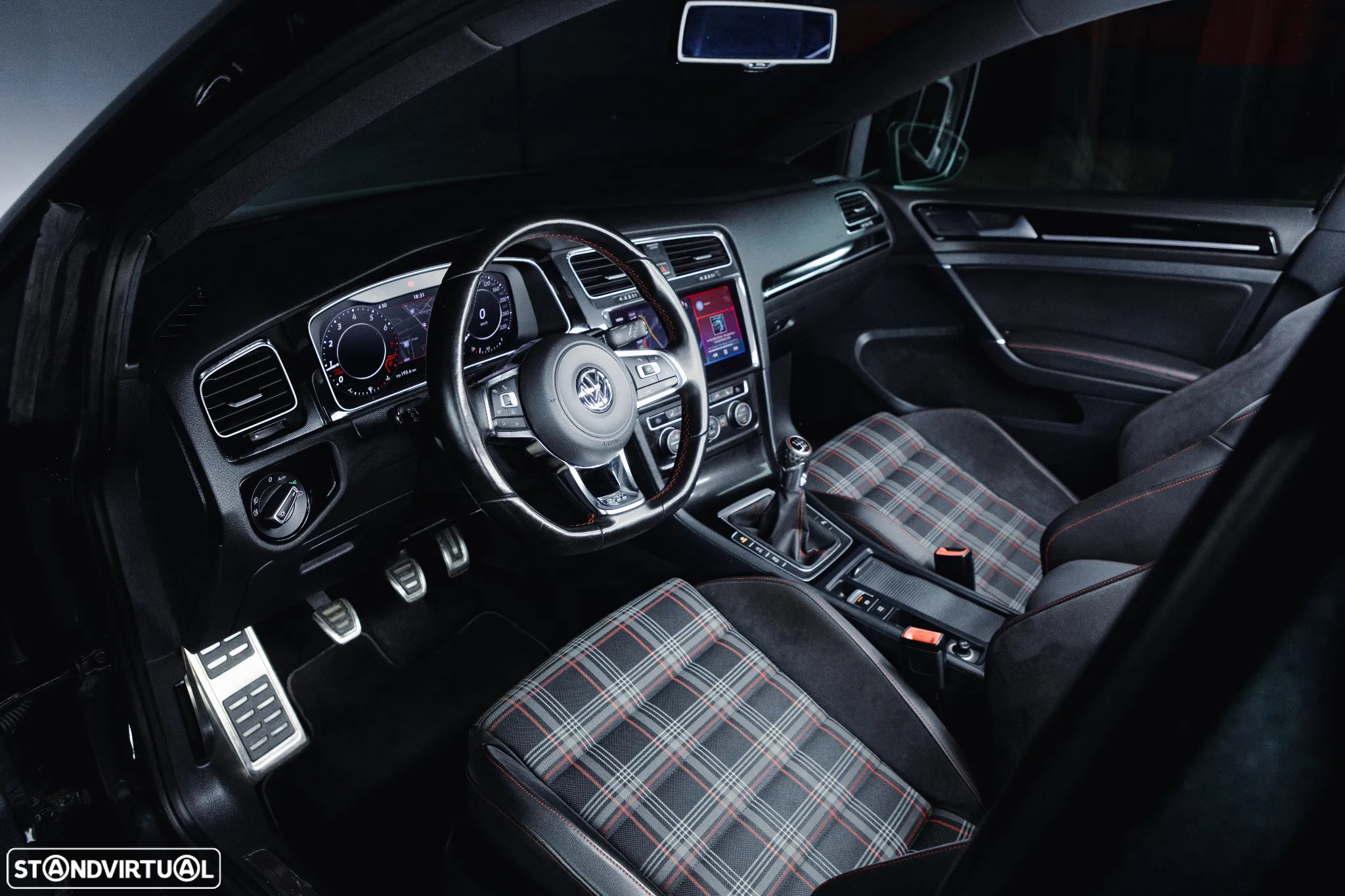 VW Golf 2.0 TSi GTi Performance - 6