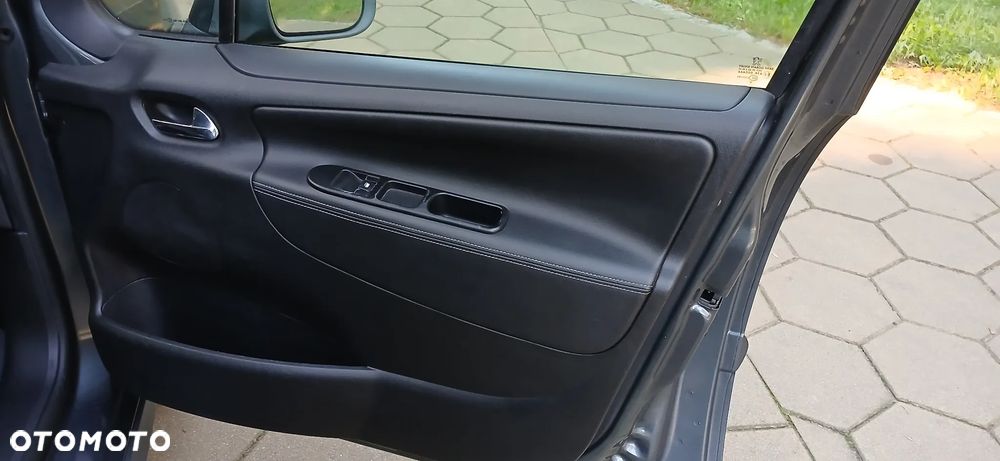 Peugeot 207 120 Premium - 21