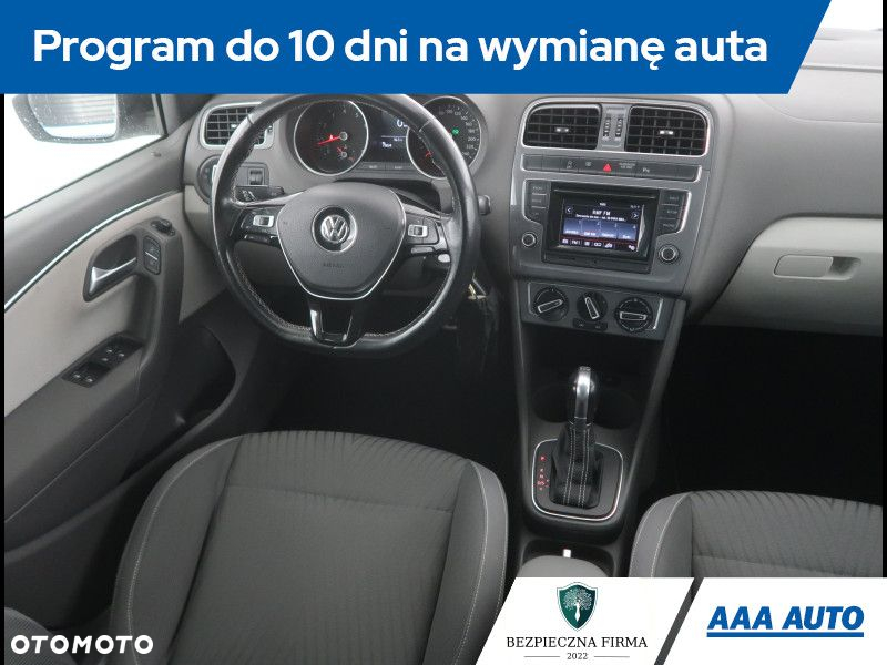 Volkswagen Polo - 8