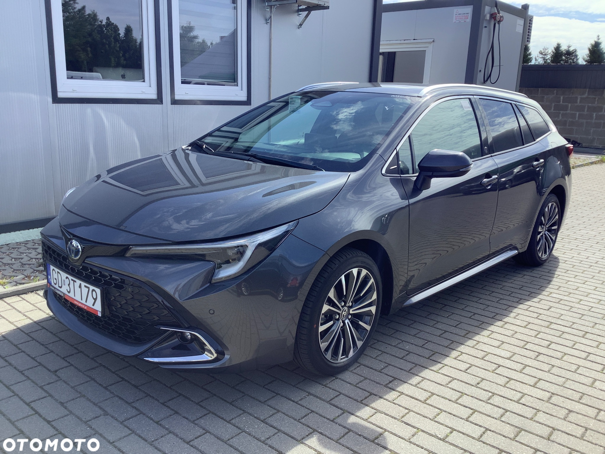 Toyota Corolla 1.8 Hybrid Style - 9