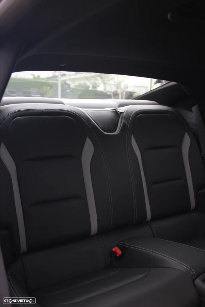 Chevrolet Camaro Coupe 2.0 Aut. - 13