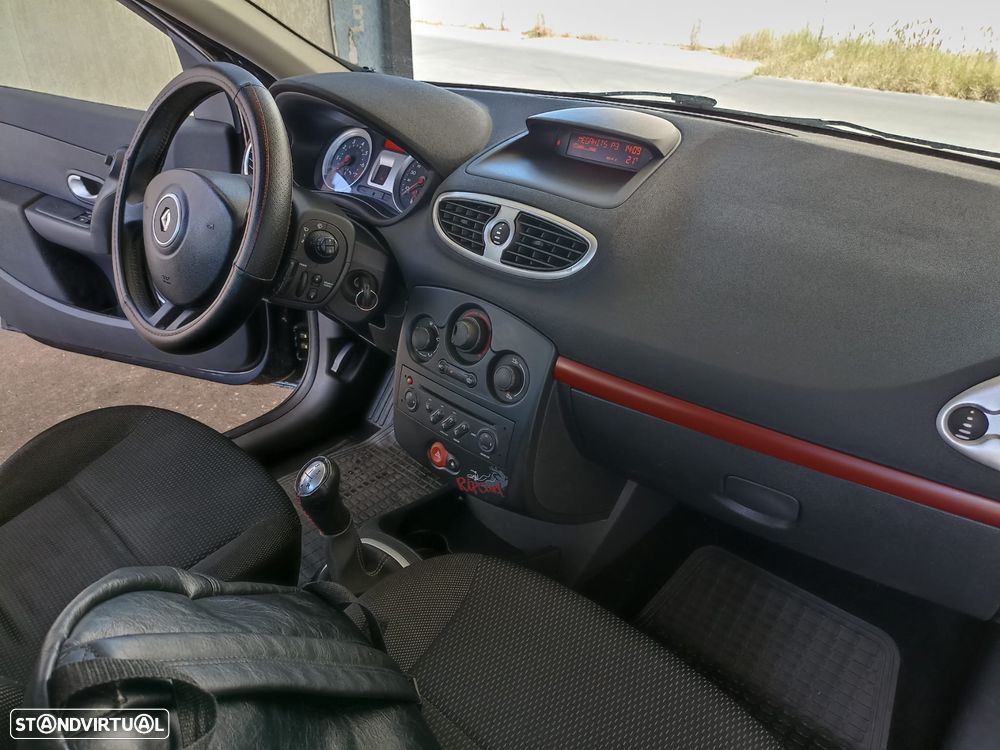 Renault Clio 1.2 16V Rip Curl - 6