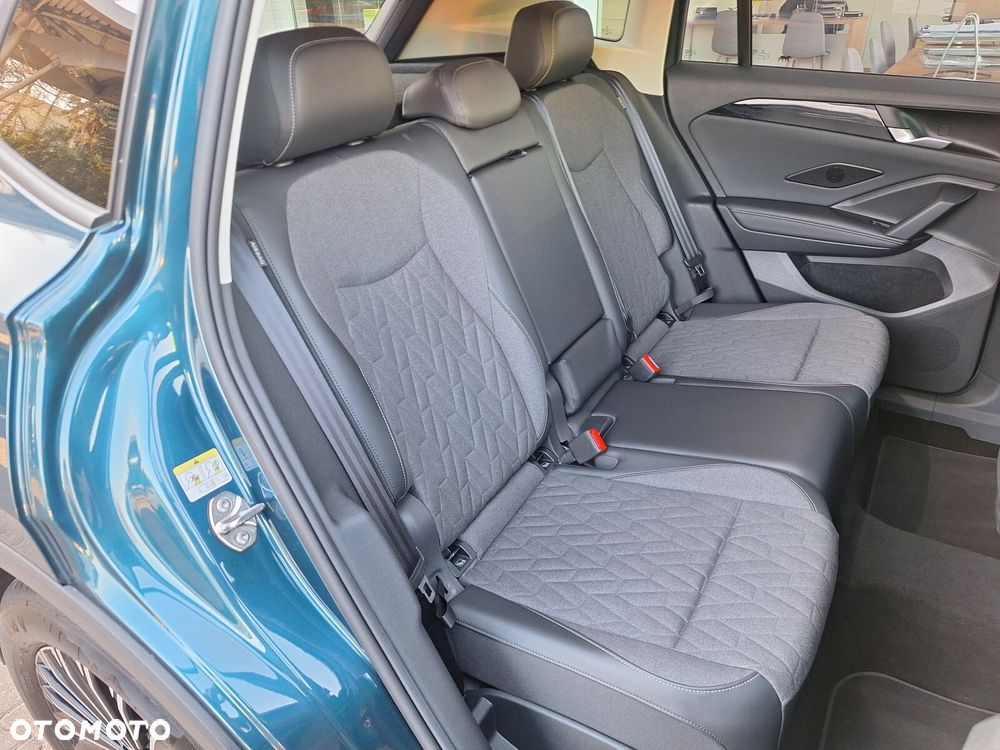 Volkswagen Tiguan - 16