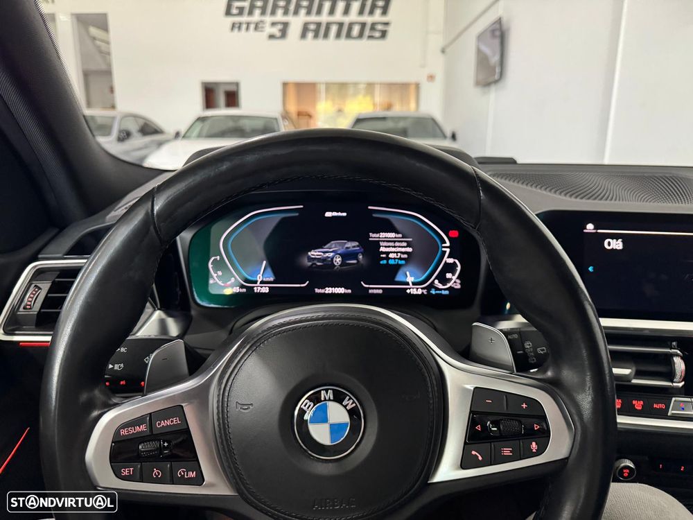 BMW 330 e Pack M Auto - 21