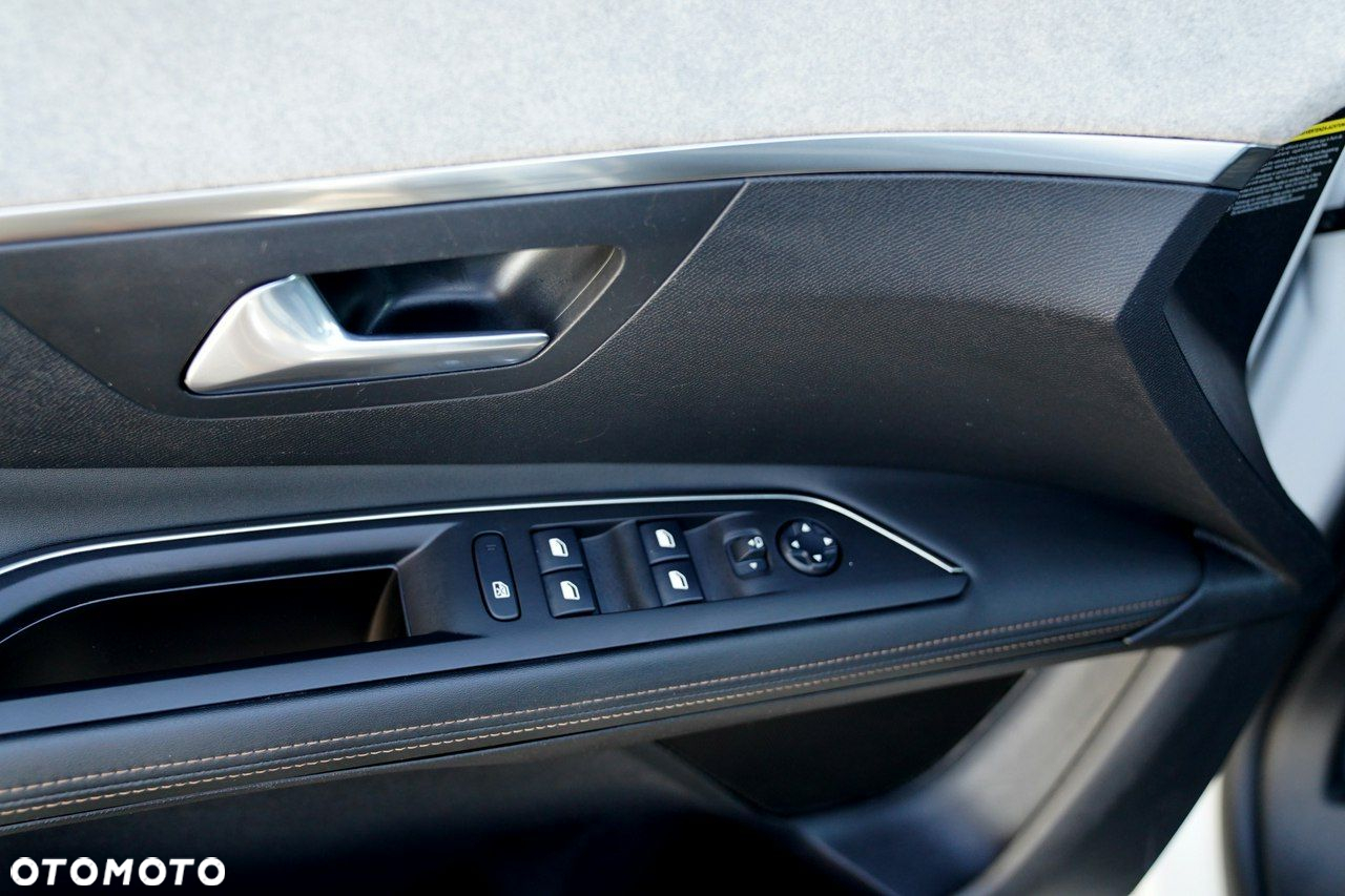 Peugeot 3008 - 19