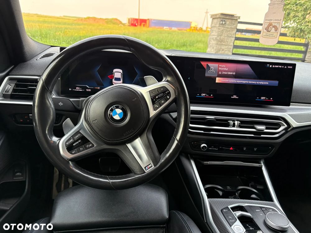 BMW Seria 3 318i M Sport - 13
