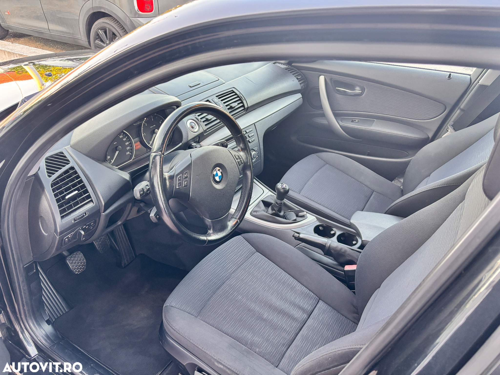 BMW Seria 1 116d DPF Edition Lifestyle - 5