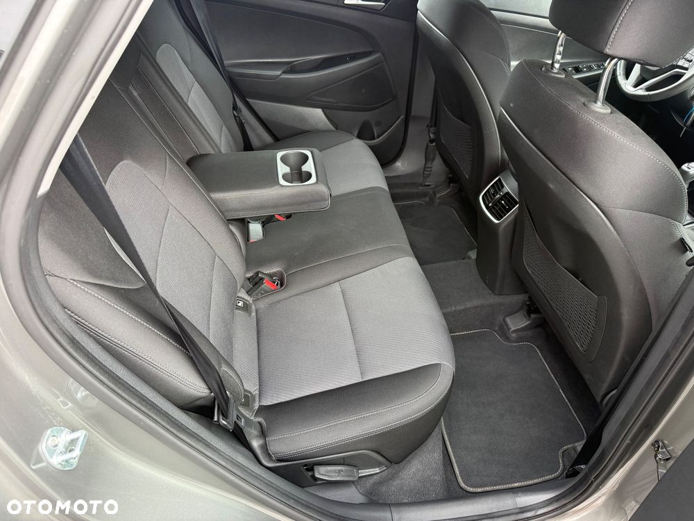 Hyundai Tucson 1.6 GDi 2WD Trend - 18