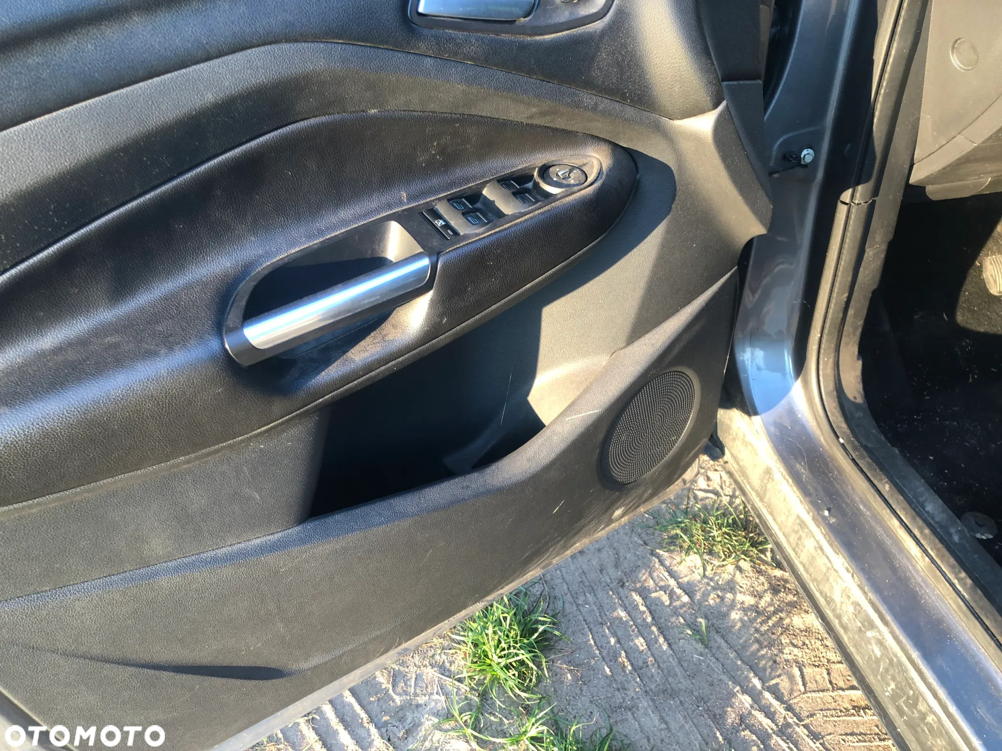 Ford Kuga - 9