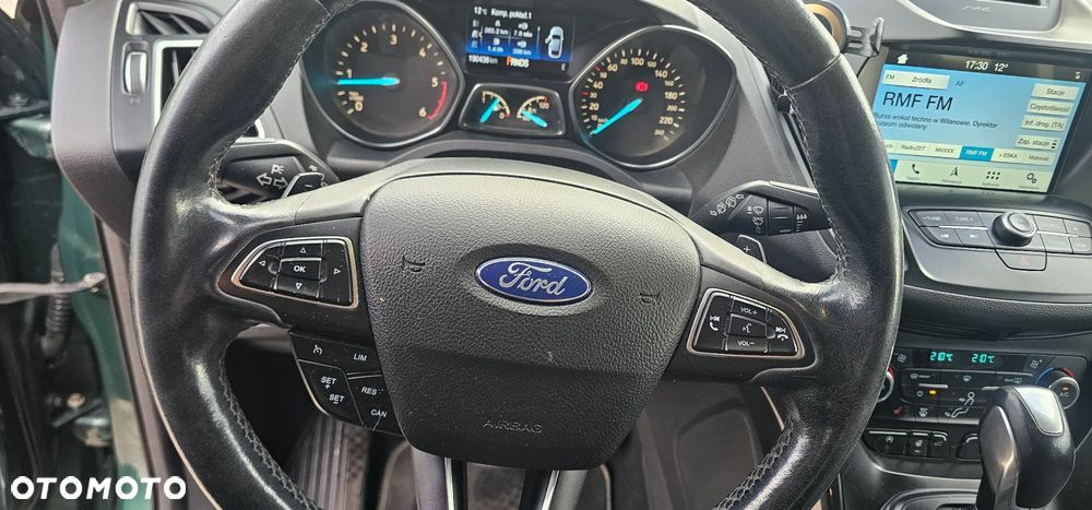Ford Kuga - 18