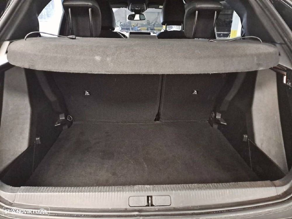 Peugeot 2008 1.2 Hybrid Allure e-DCS6 - 6