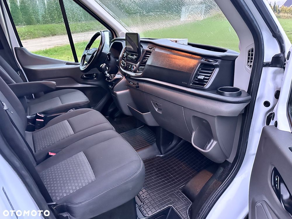 Ford Transit - 9