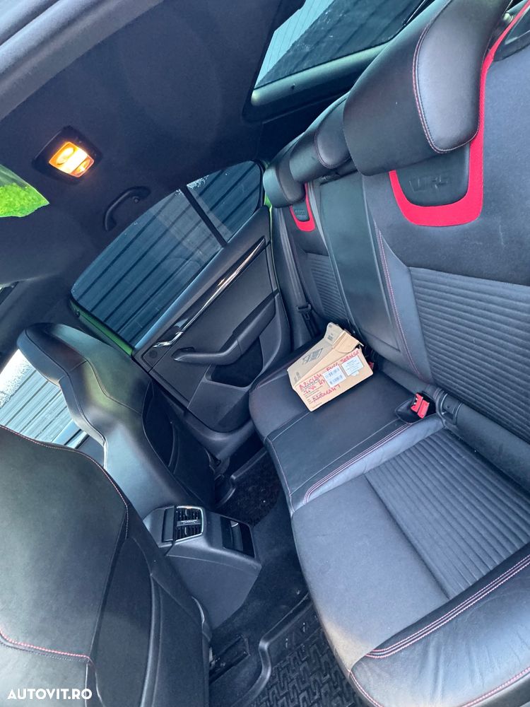 Skoda Octavia 2.0 TSI RS - 11