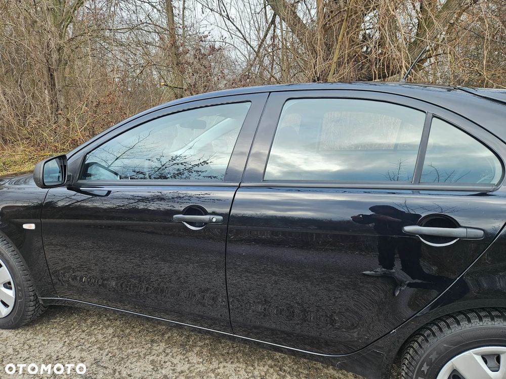 Mitsubishi Lancer 1.8 Instyle - 3