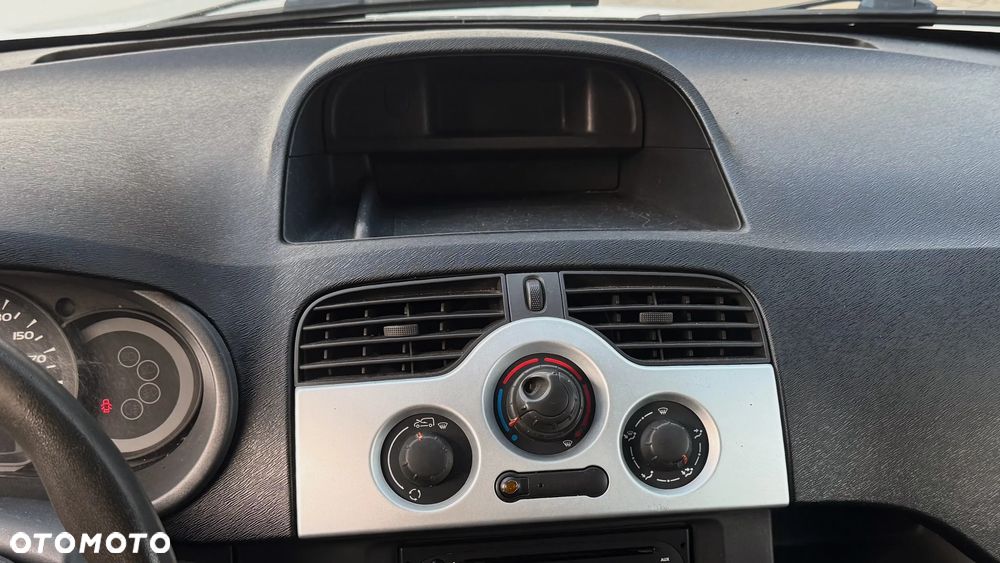 Renault Kangoo 1.5 dCi Oasis - 10