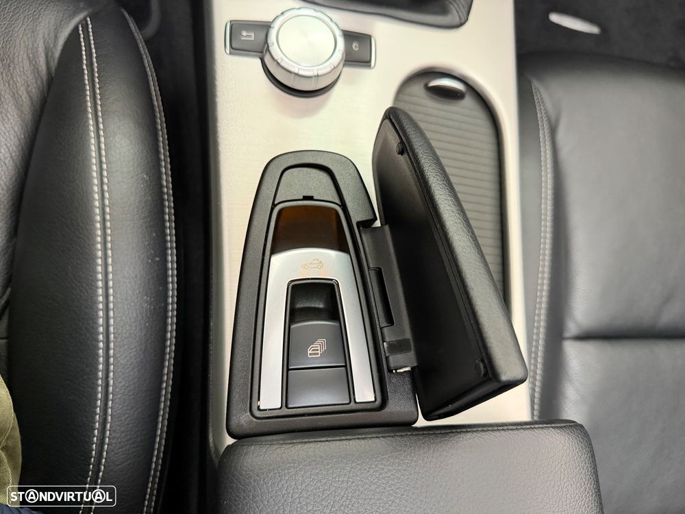 Mercedes-Benz SLK 200 (BlueEFFICIENCY) - 16