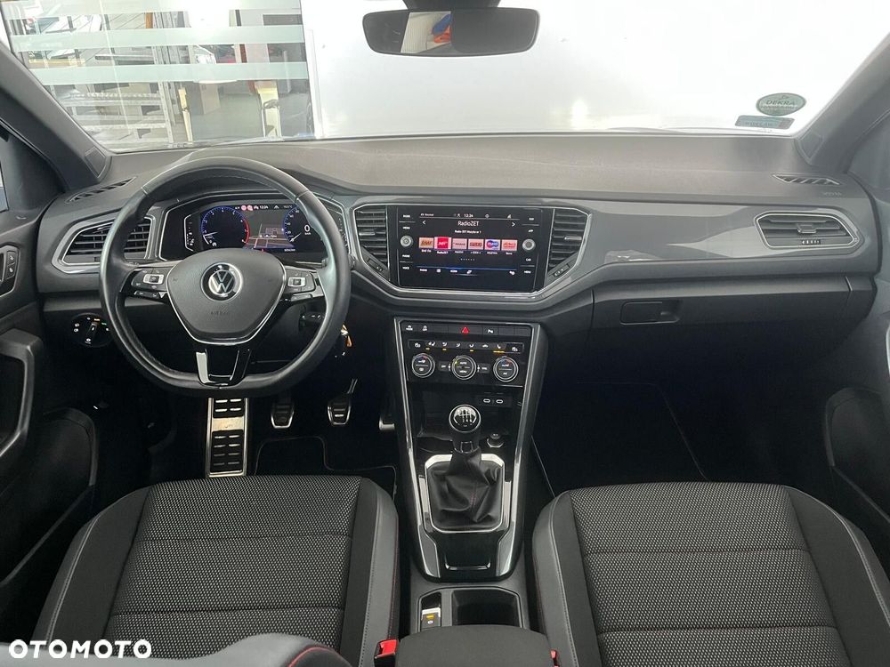 Volkswagen T-Roc - 19