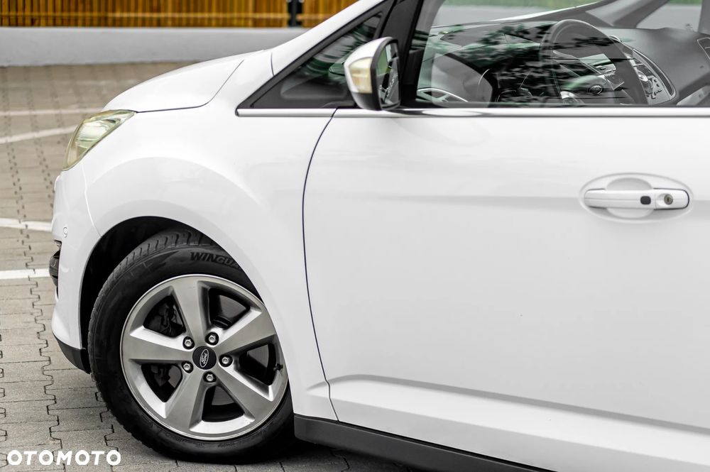 Ford C-MAX 1.6 EcoBoost Titanium - 40