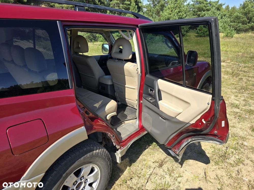 Mitsubishi Montero 3.8 Limited - 23