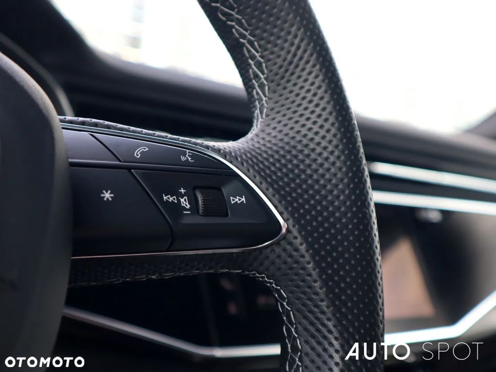 Audi SQ8 TFSI Quattro Tiptronic - 25