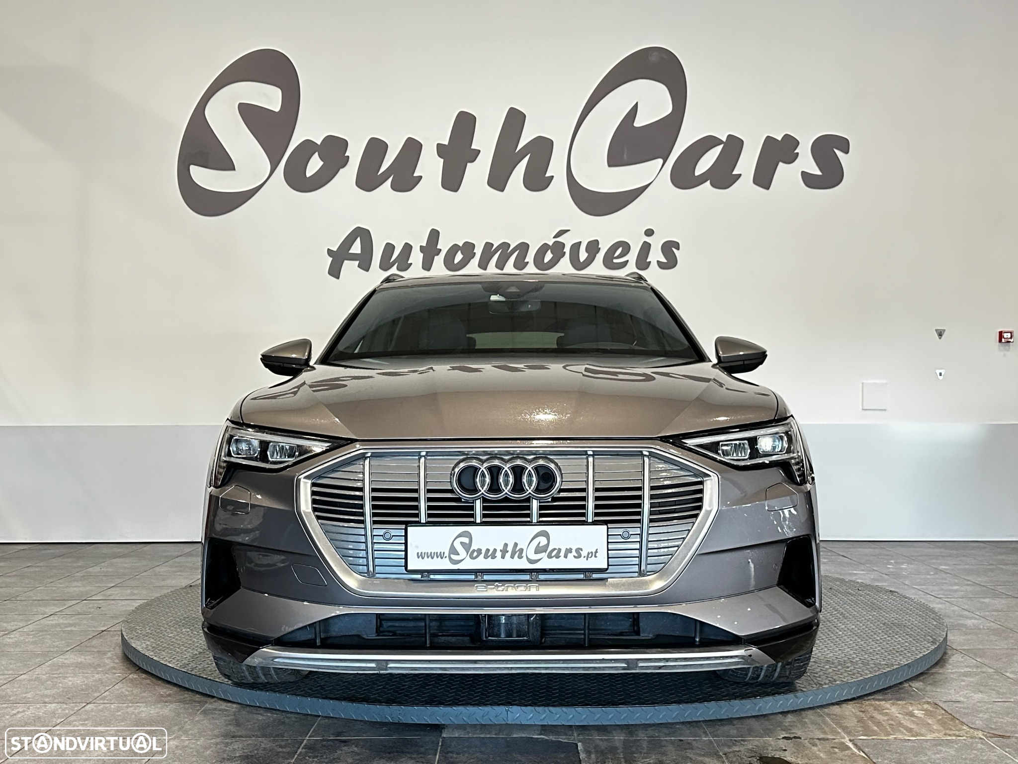 Audi e-tron 55 quattro S line - 12