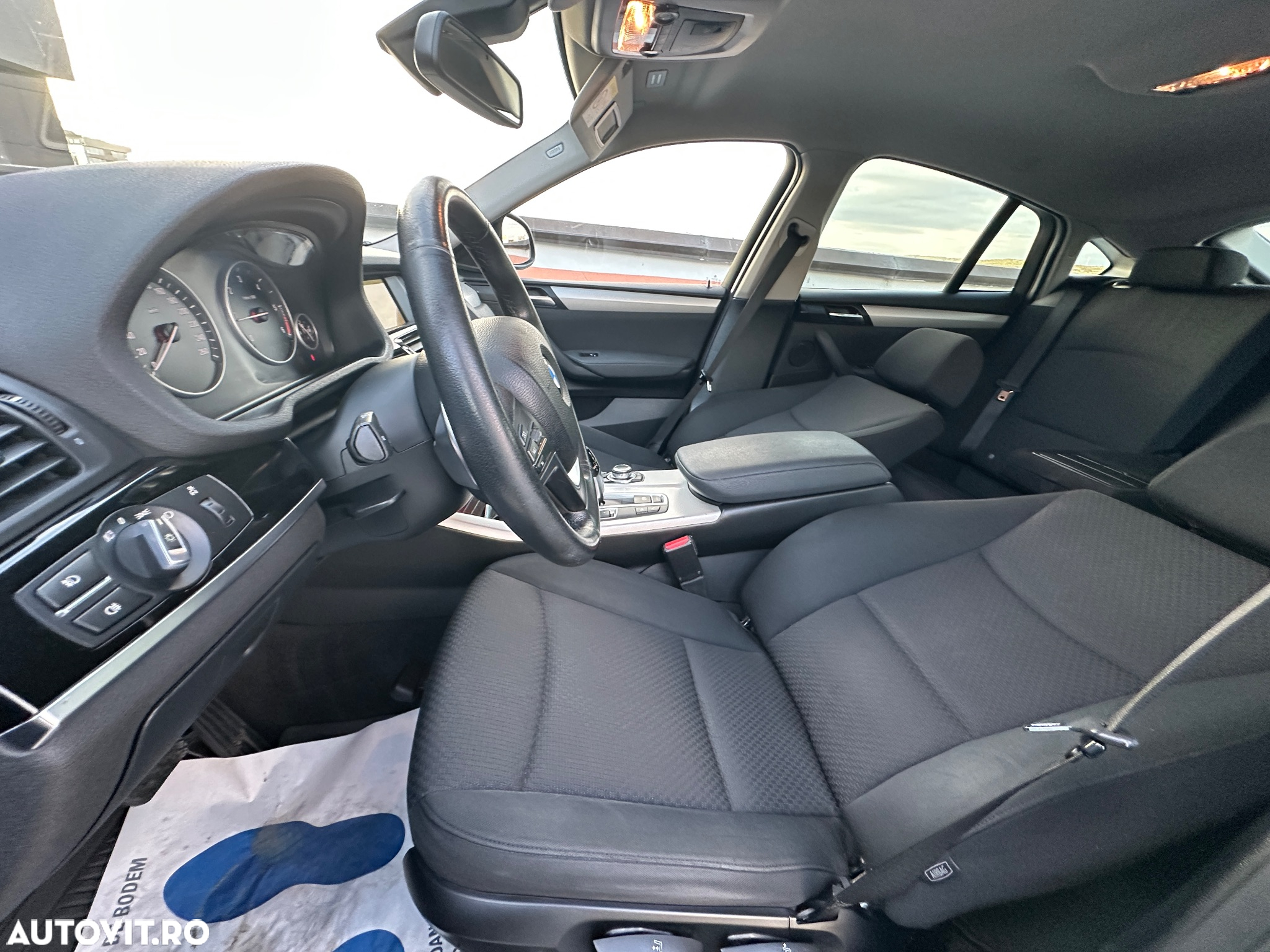 BMW X4 xDrive20d xLine - 13