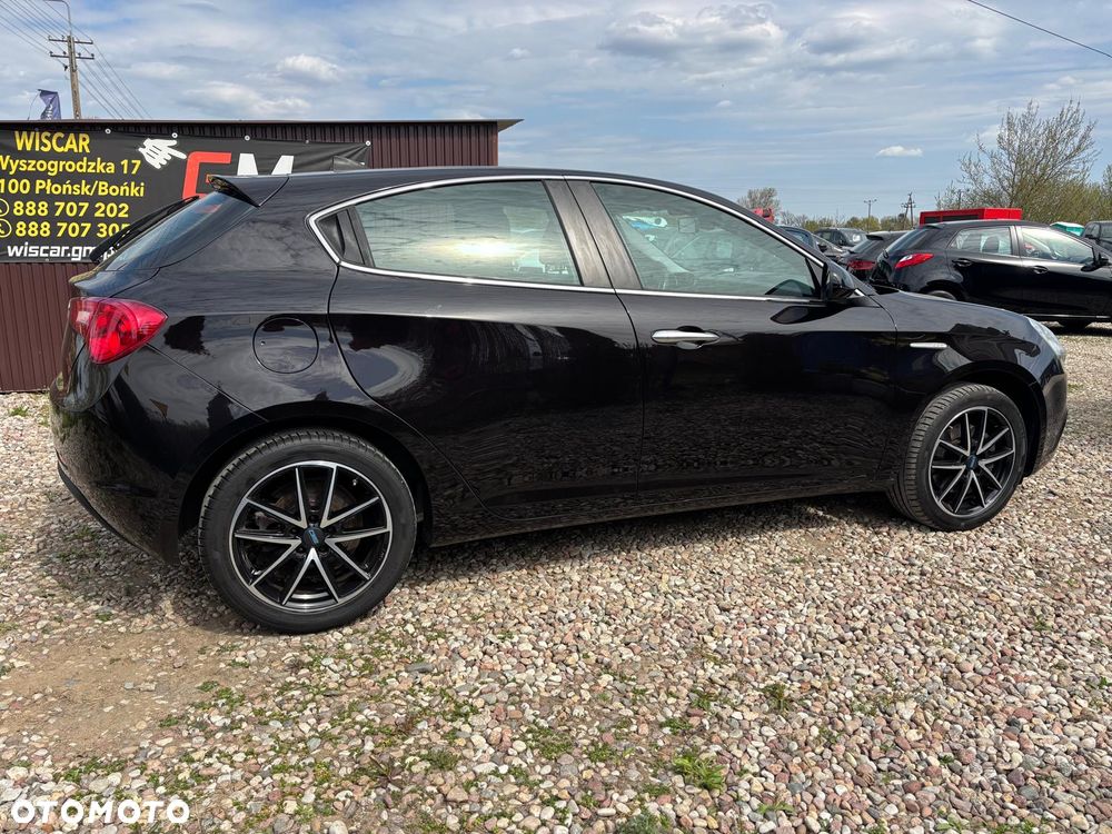 Alfa Romeo Giulietta 1.4 TB 16V Multiair - 11