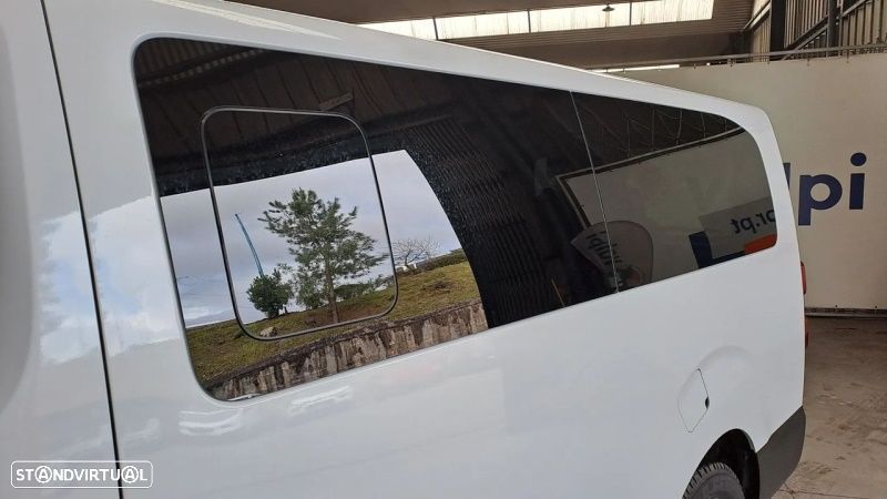 Opel Vivaro 1.5 CDTi L3H1 Essentia Inc - 17