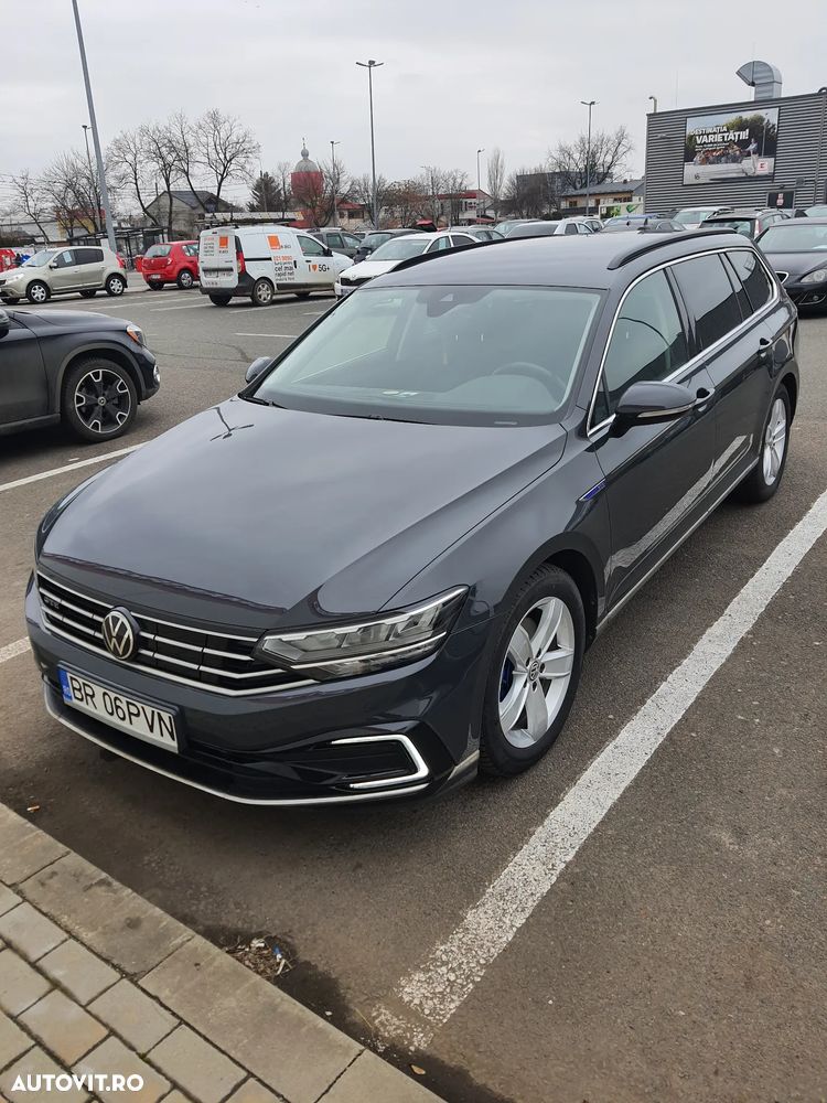 Volkswagen Passat - 3