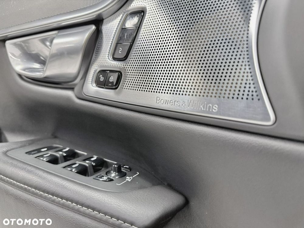 Volvo V90 D5 AWD Geartronic Inscription - 40