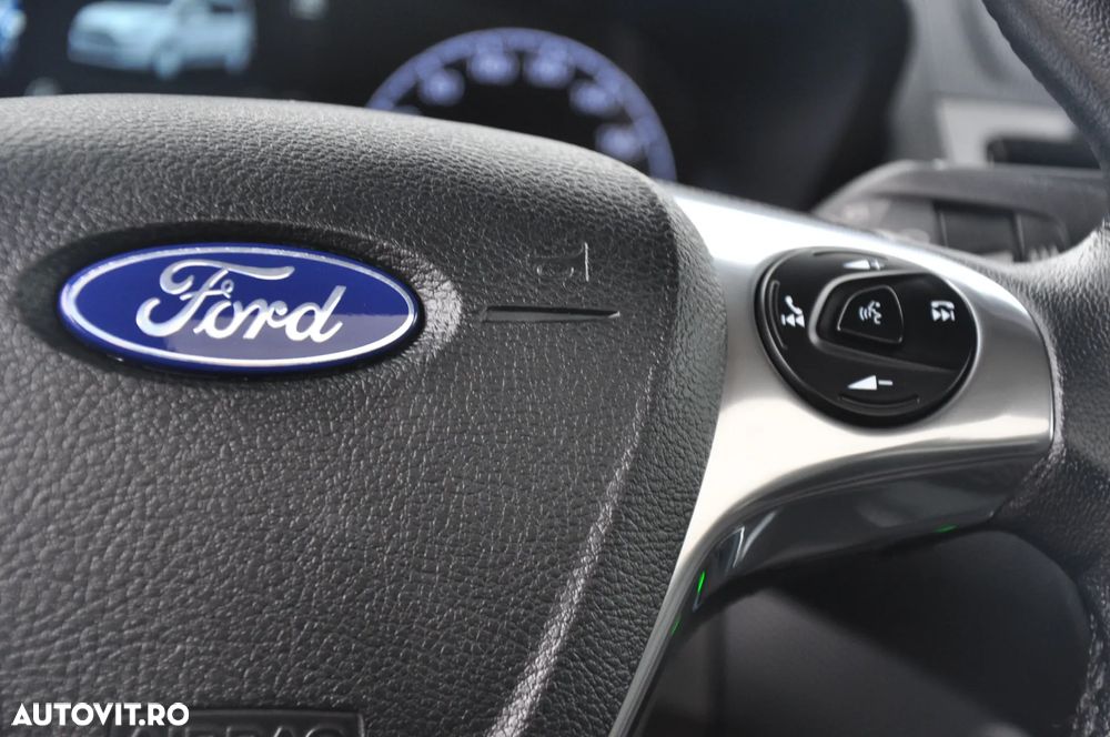 Ford Tourneo Connect L2H1 5 Locuri - 23