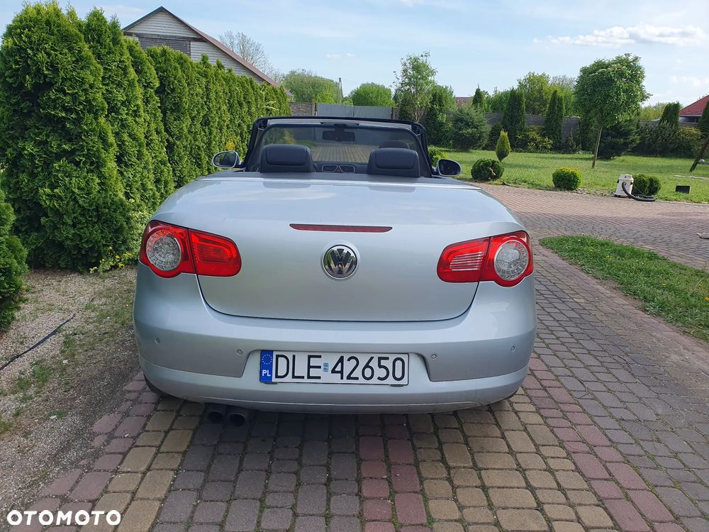 Volkswagen Eos 2.0 Turbo FSI - 12
