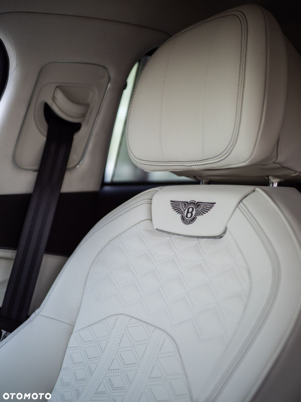 Bentley Flying Spur - 19
