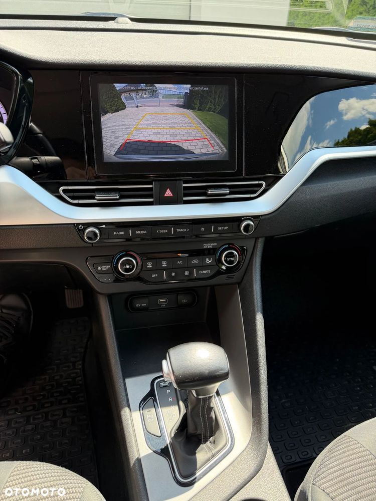 Kia Niro 1.6 GDI Hybrid M - 16