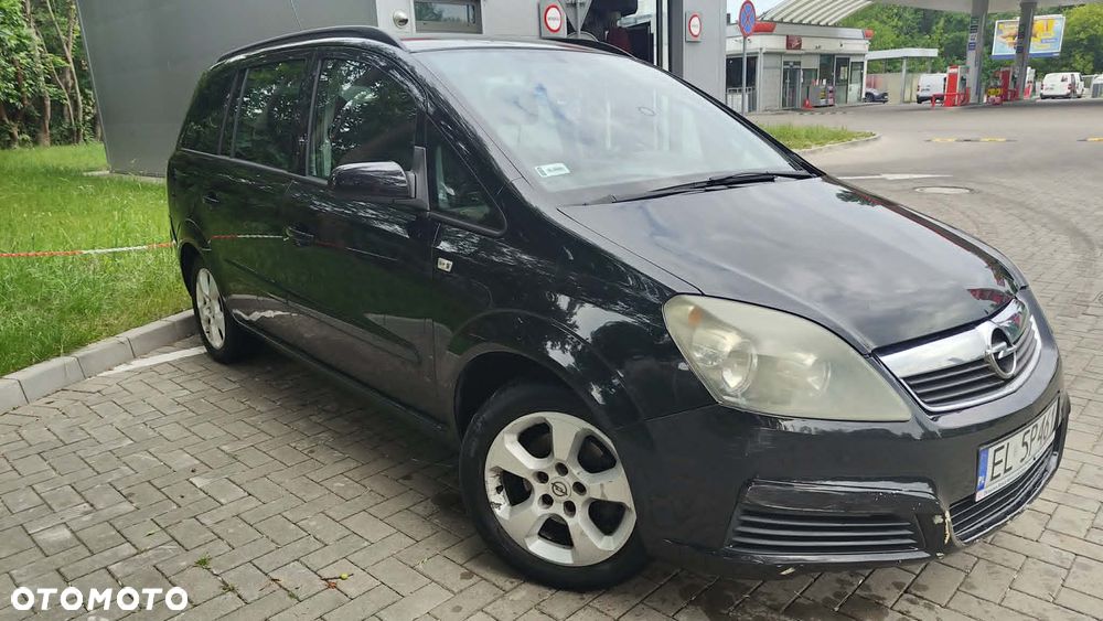Opel Zafira 1.6 Elegance - 1