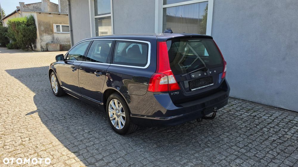 Volvo V70 2.5T Momentum - 6
