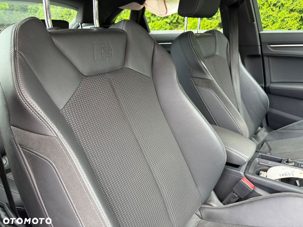 Audi Q3 Sportback 35 TDI S tronic S line - 14