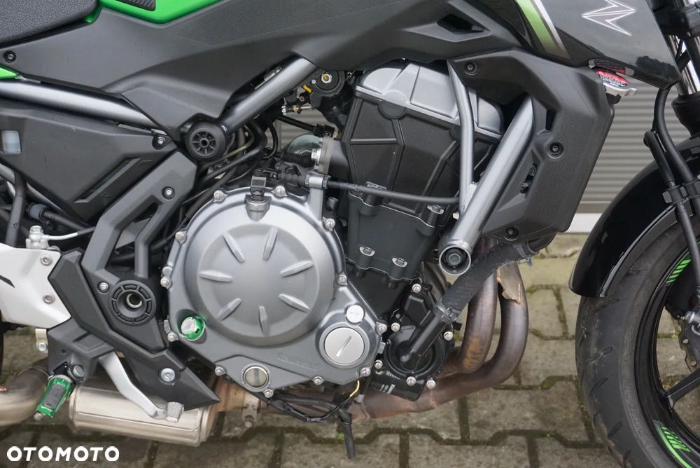 Kawasaki Z 650 - 6
