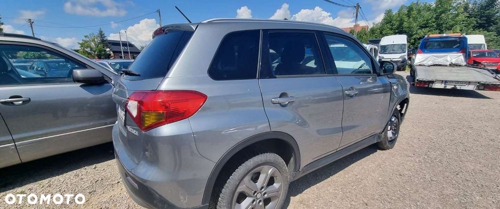 Suzuki Vitara - 4