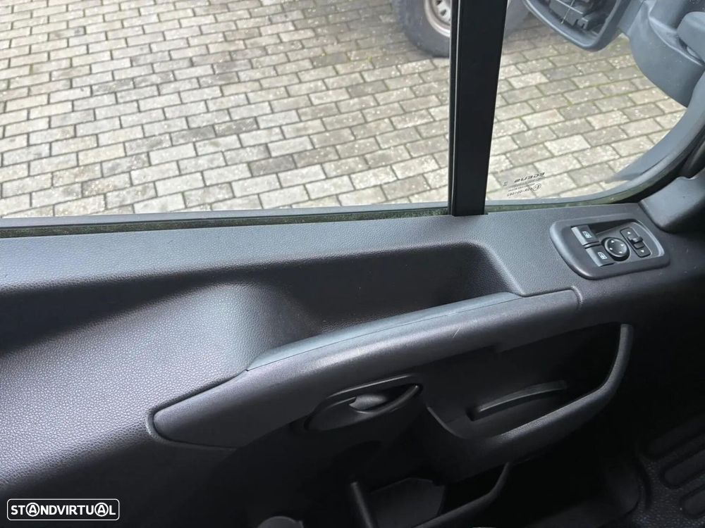 Renault Master 2.3 dCi L2 3.5T - 11