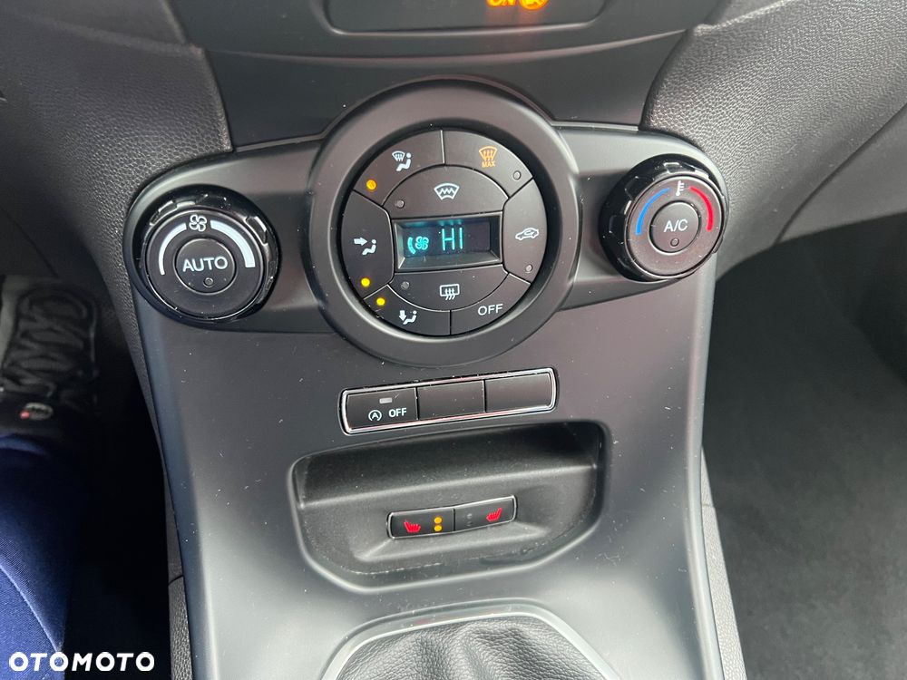 Ford Fiesta 1.0 EcoBoost STart-Stop ST-LINE - 19