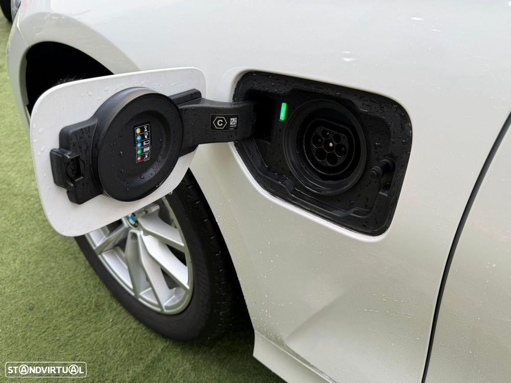 BMW 320 e Corporate Edition Auto - 3